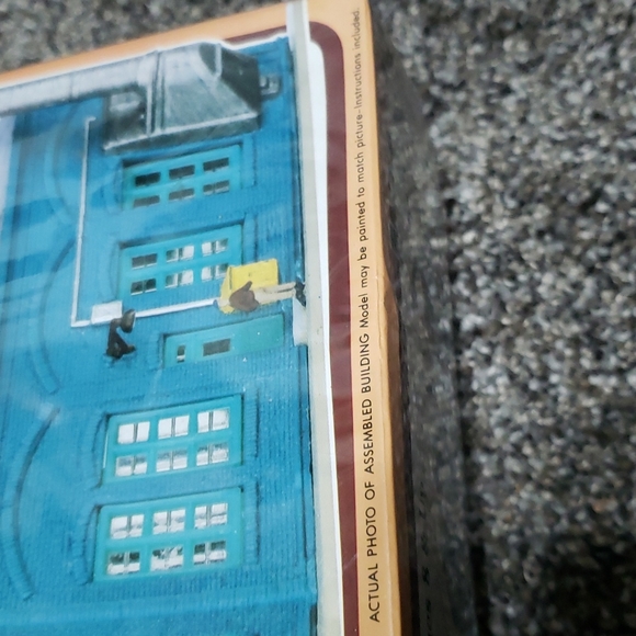 N Scale Model Train Factory Building JR Tool Company #7408 Sealed in Box - Picture 6 of 7